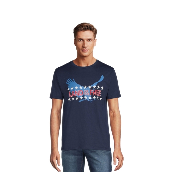 Outlaw Family American Flag Tee T-Shirt Made in the USA Size S to 5XL